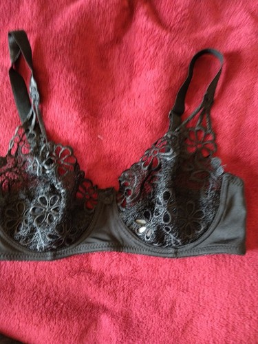 Size 36d underwired black - 36d,